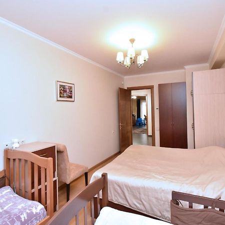 Dos Guest House Γιερεβάν Εξωτερικό φωτογραφία