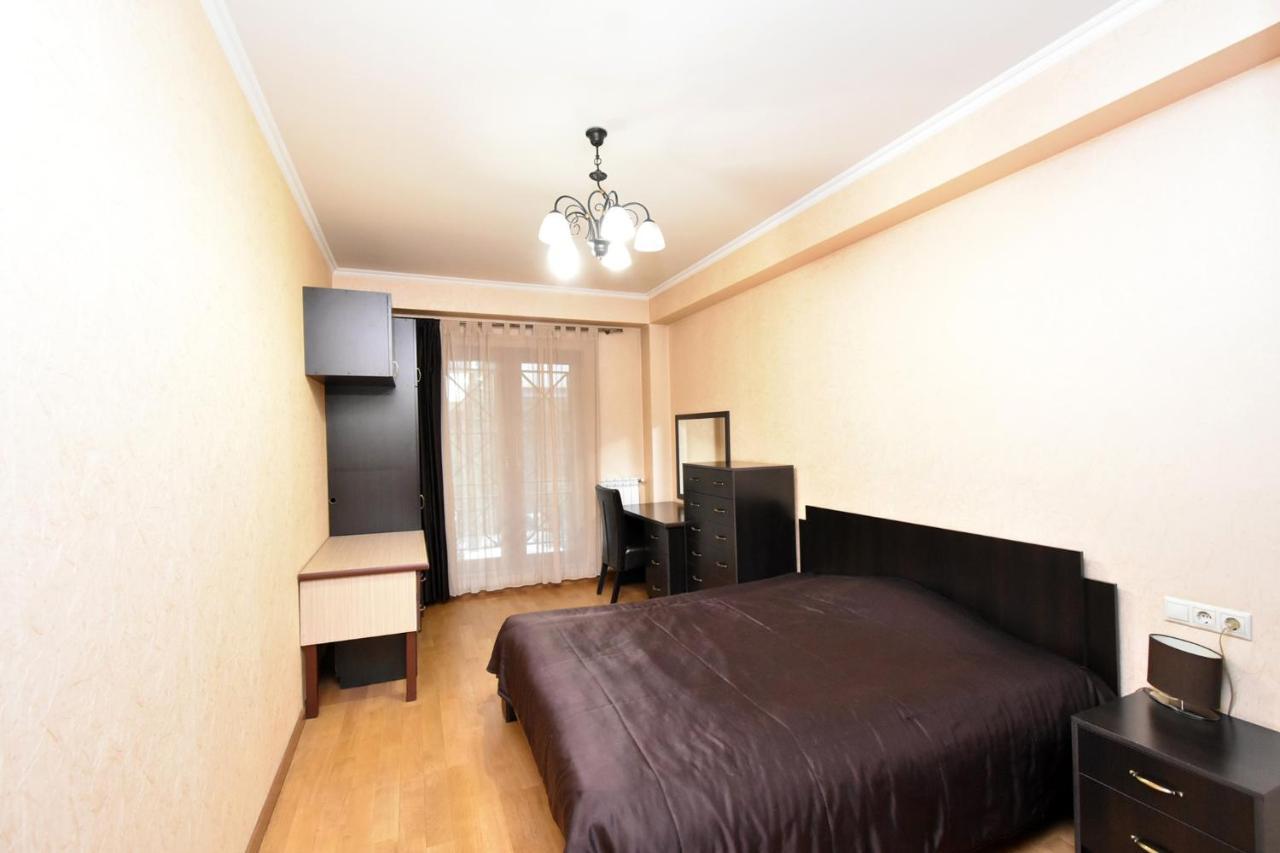 Dos Guest House Γιερεβάν Εξωτερικό φωτογραφία