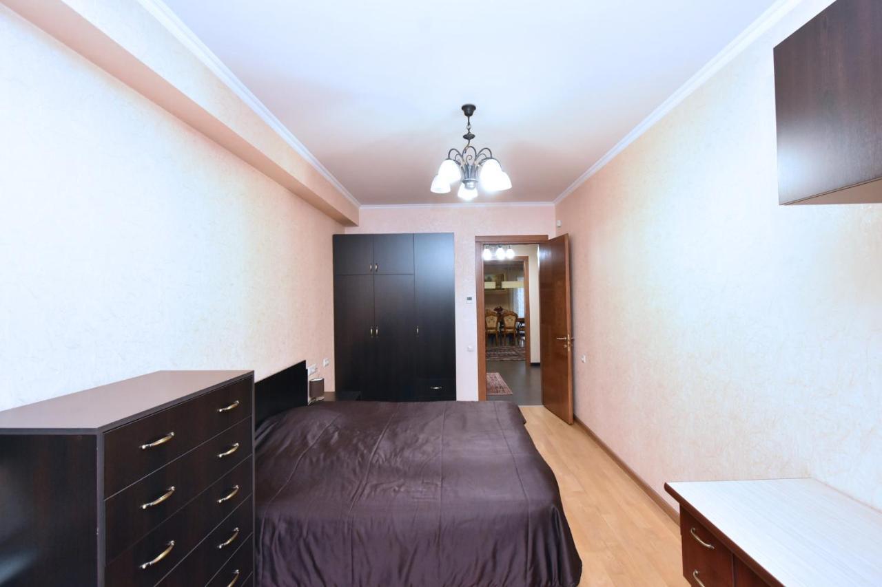 Dos Guest House Γιερεβάν Εξωτερικό φωτογραφία