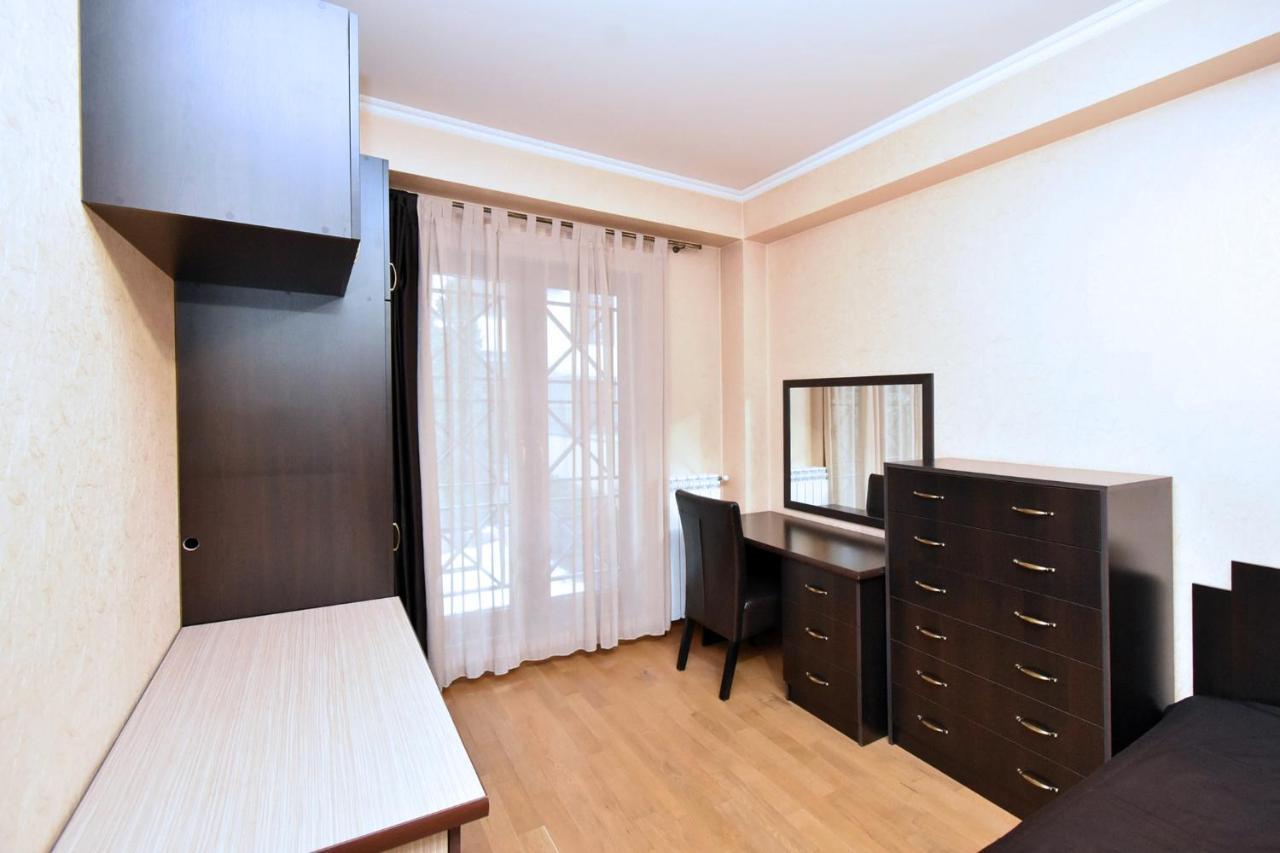 Dos Guest House Γιερεβάν Εξωτερικό φωτογραφία