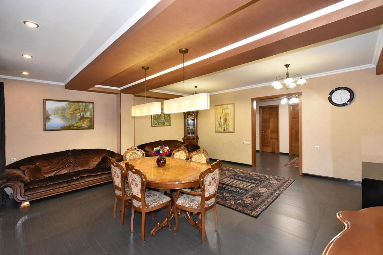 Dos Guest House Γιερεβάν Εξωτερικό φωτογραφία