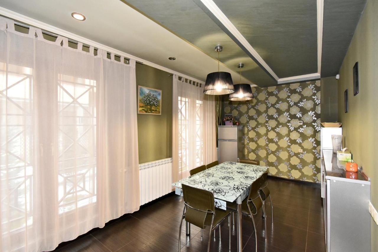 Dos Guest House Γιερεβάν Εξωτερικό φωτογραφία