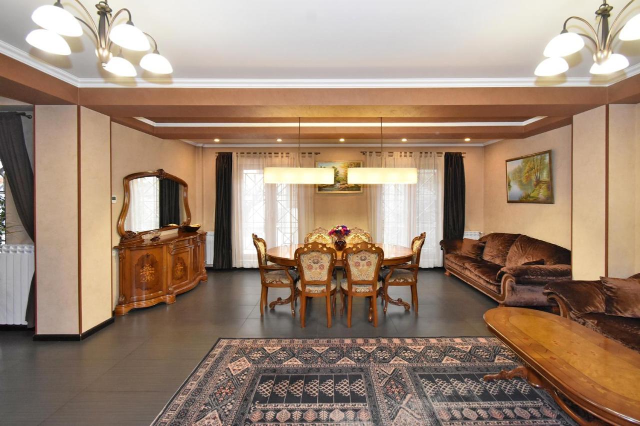 Dos Guest House Γιερεβάν Εξωτερικό φωτογραφία